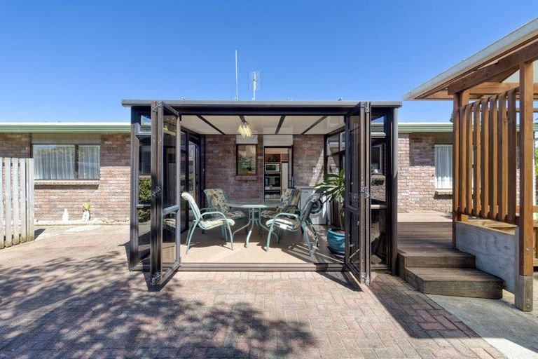 Photo of property in 8 Oak Place, Whakatane, 3120