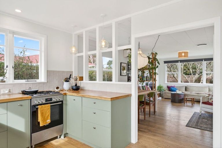 Photo of property in 14 Ropata Street, Kaiti, Gisborne, 4010