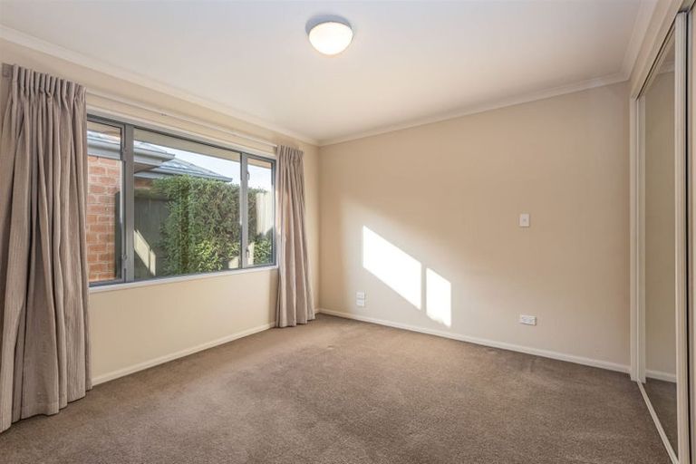 Photo of property in 27 Bayliss Close, Northwood, Christchurch, 8051