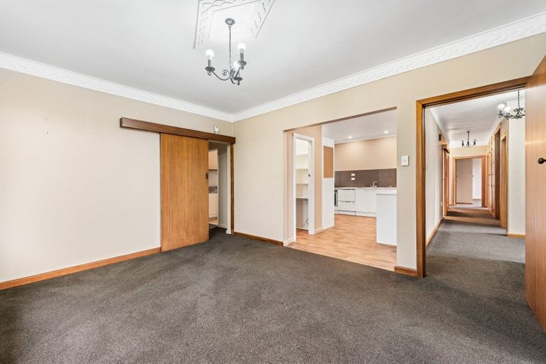 Photo of property in 15 Swansea Street, Hokowhitu, Palmerston North, 4410