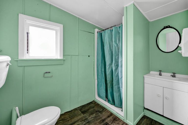 Photo of property in 20 Furlong Street, Hawera, 4610