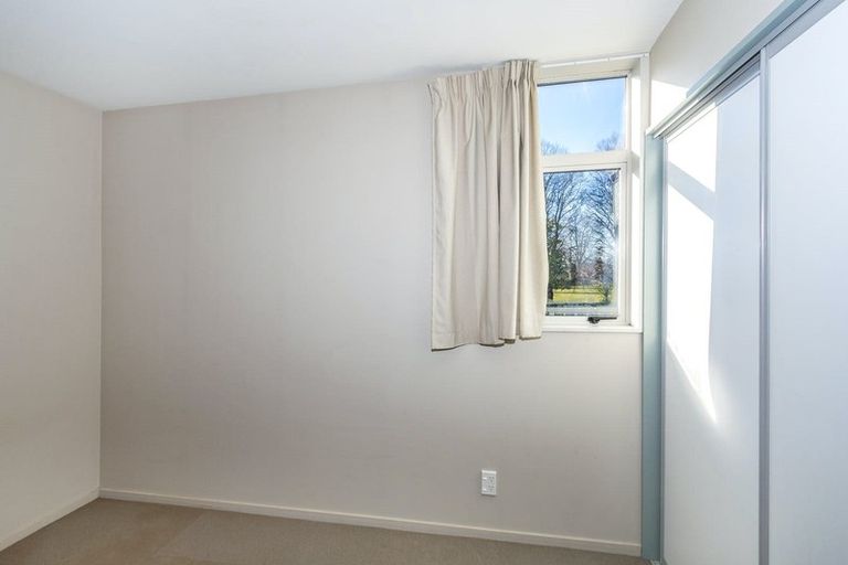 Photo of property in 13/14 Brougham Street, Addington, Christchurch, 8024