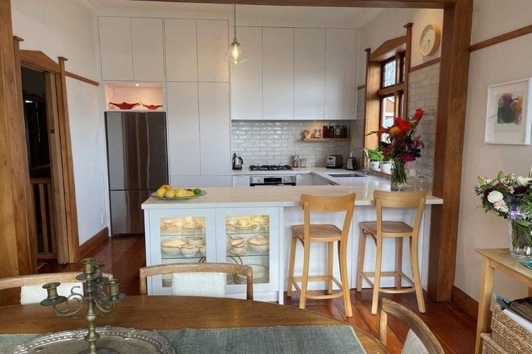 Photo of property in 57 Nevay Road, Miramar, Wellington, 6022