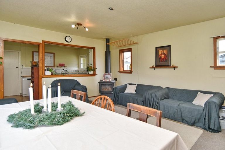 Photo of property in 140 Carters Road, Amberley, 7410