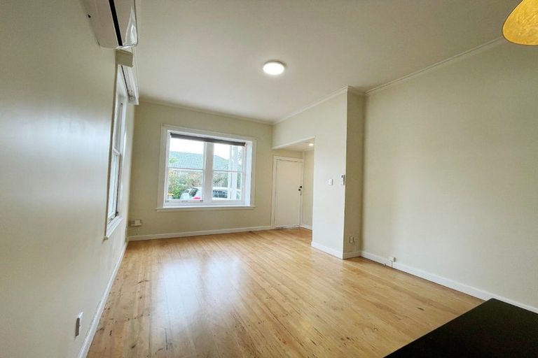 Photo of property in 64 Dominion Street, Takapuna, Auckland, 0622