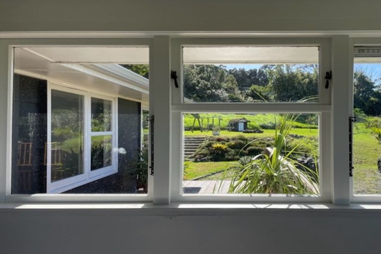 Photo of property in 50 Mountfield Road, Waipu, 0582