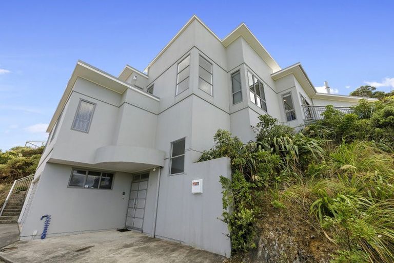 Photo of property in 88 View Road, Houghton Bay, Wellington, 6023