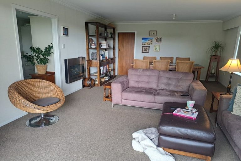 Photo of property in 66 Braid Road, St Andrews, Hamilton, 3200