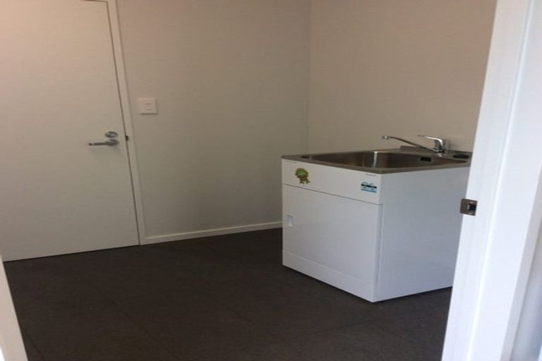 Photo of property in 224 Mount Pleasant Road, Mount Pleasant, Christchurch, 8081