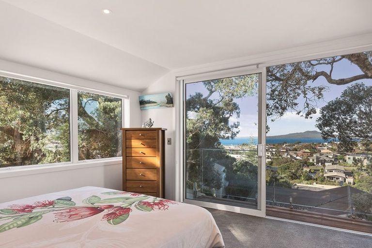 Photo of property in 11 Prospect Terrace, Milford, Auckland, 0620