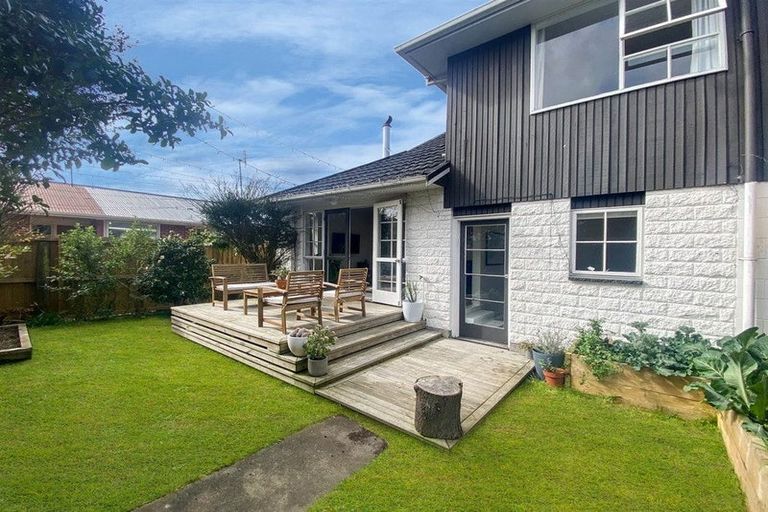 Photo of property in 2/63 Wychbury Street, Spreydon, Christchurch, 8024