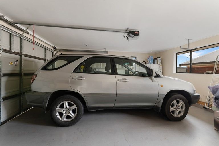 Photo of property in 19 Admiralty Place, Waikawa, Picton, 7220