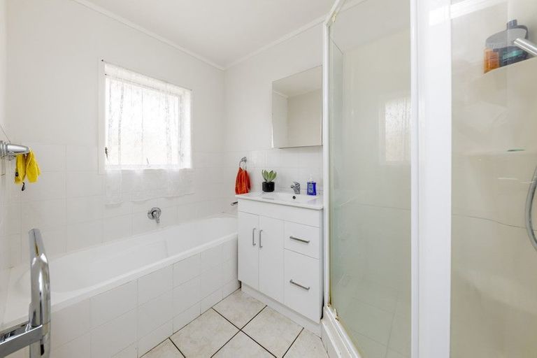 Photo of property in 3/221 Shirley Road, Papatoetoe, Auckland, 2025