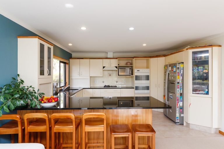 Photo of property in 40 Kilkenny Place, Fitzherbert, Palmerston North, 4410