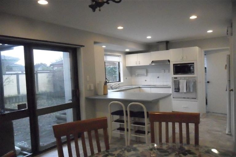 Photo of property in 58 Sunderlands Road, Half Moon Bay, Auckland, 2012