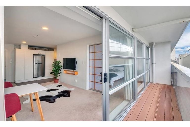 Photo of property in 24/8 Clayton Street, Newmarket, Auckland, 1023
