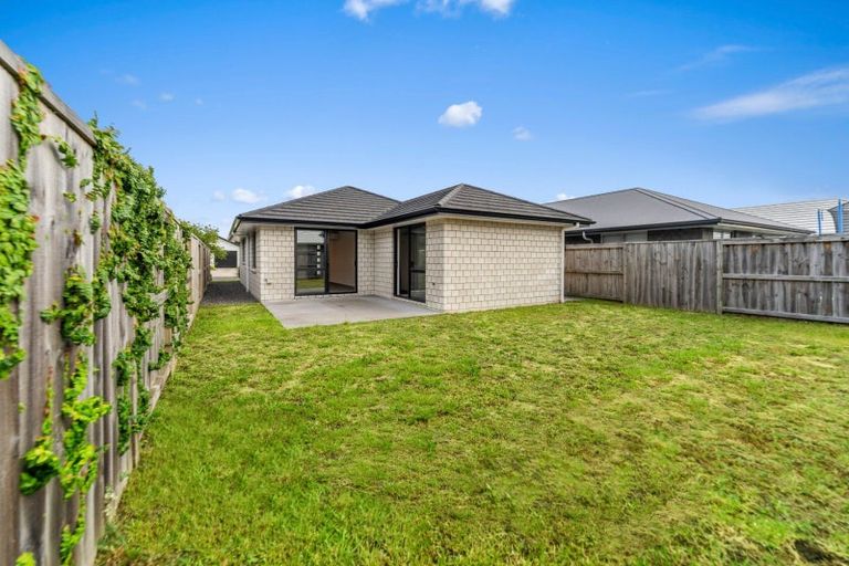 Photo of property in 9 Fontana Street, Papamoa, 3118