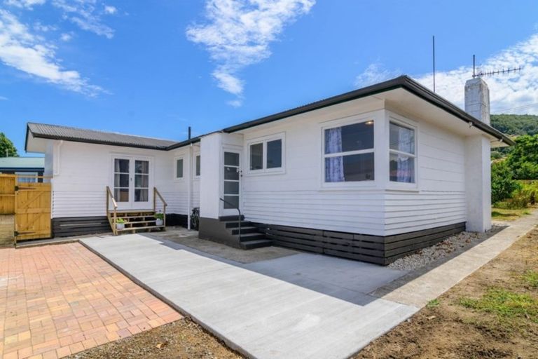 Photo of property in 18 Turner Drive, Western Heights, Rotorua, 3015