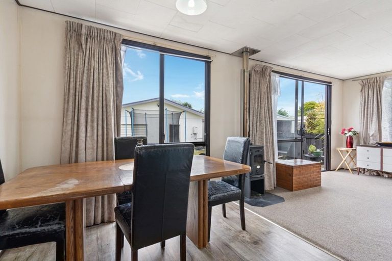 Photo of property in 3b Longstead Avenue, Papamoa Beach, Papamoa, 3118