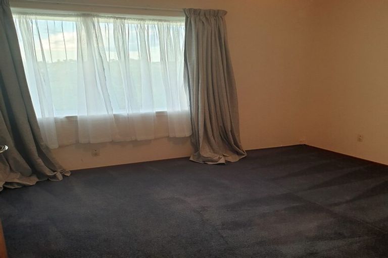 Photo of property in 10 Kaiwaka Road, Waiuku, 2123