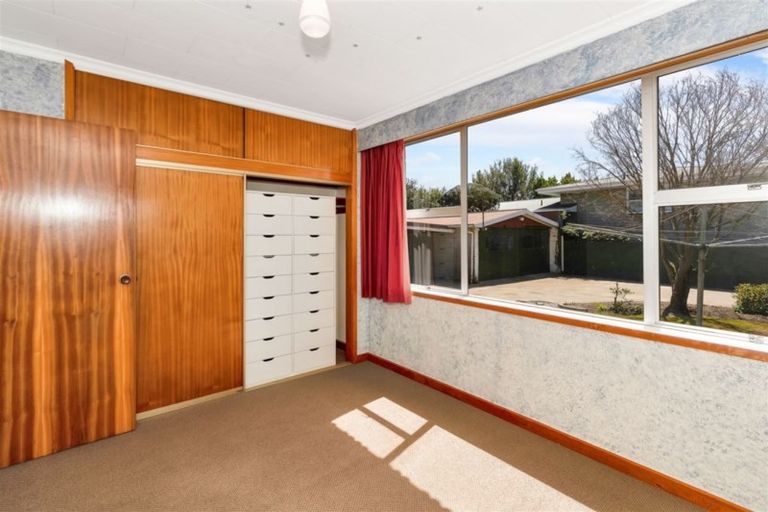 Photo of property in 1 Fraser Place, Rangiora, 7400