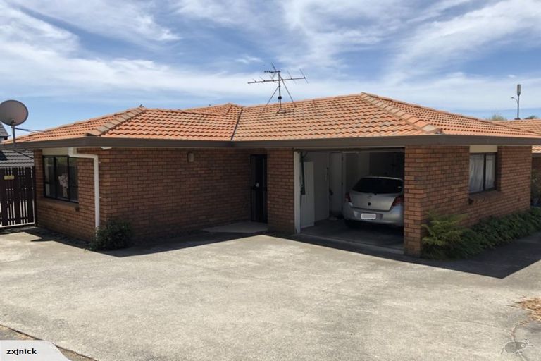 Photo of property in 1/32 Eastridge Court, Northpark, Auckland, 2013