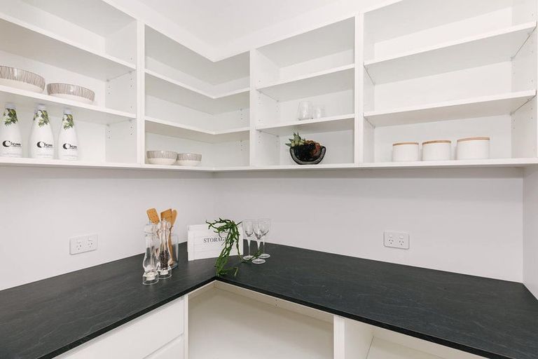 Photo of property in 42 Freedom Drive, Kelvin Grove, Palmerston North, 4414