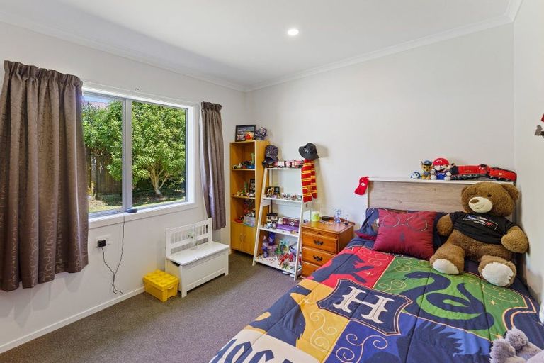 Photo of property in 12 Tamihana Street, Otaki, 5512