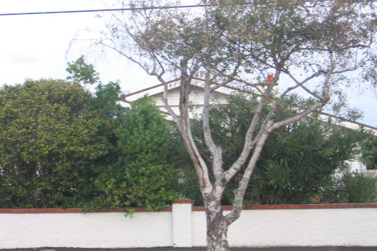 Photo of property in 17 Moa Street, Alicetown, Lower Hutt, 5010