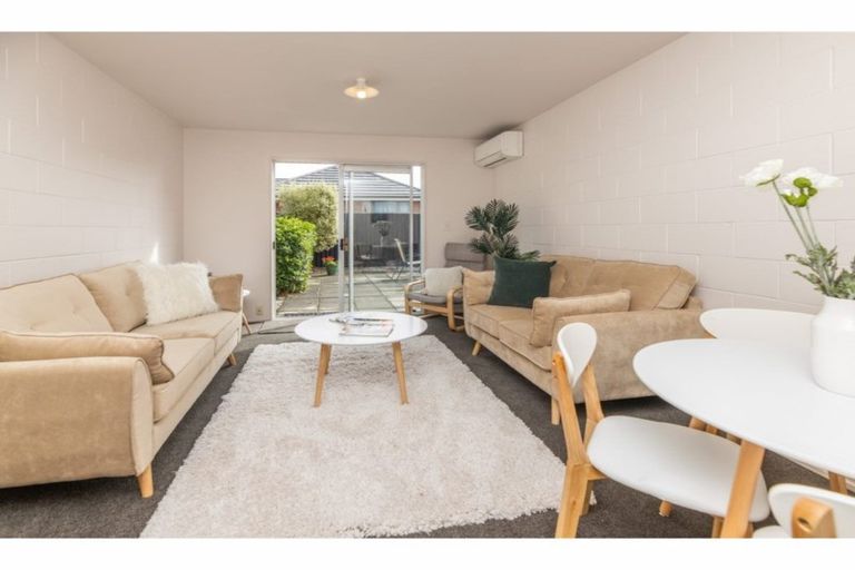 Photo of property in 1/115 Waltham Road, Sydenham, Christchurch, 8023