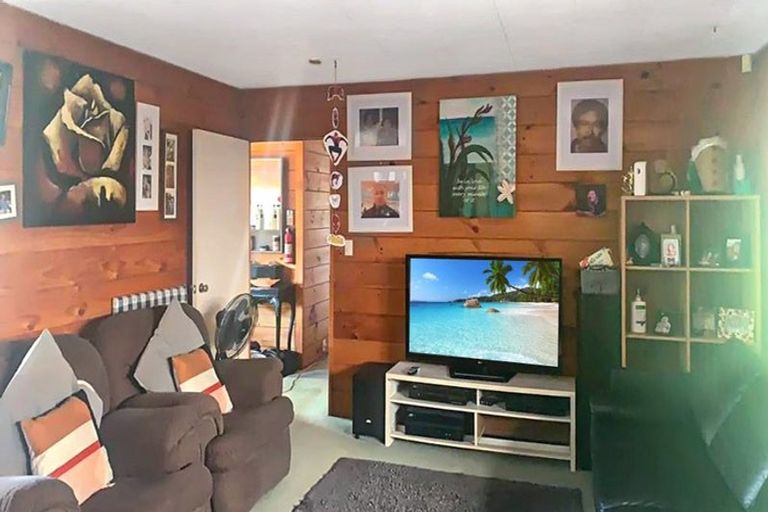 Photo of property in 1/61 Arawa Street, New Lynn, Auckland, 0600