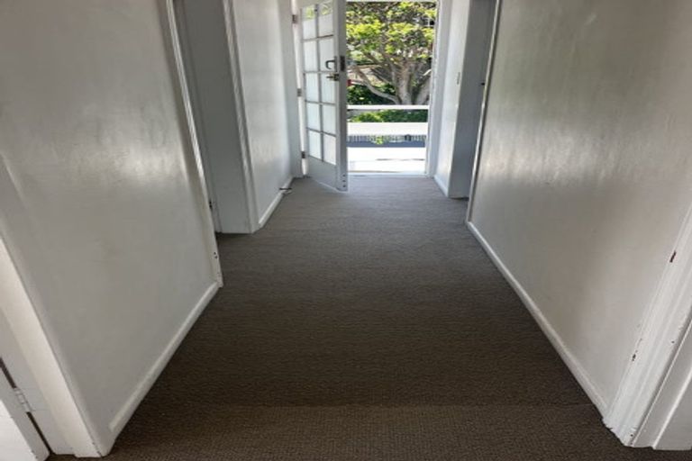 Photo of property in 16 Austin Street, Mount Victoria, Wellington, 6011