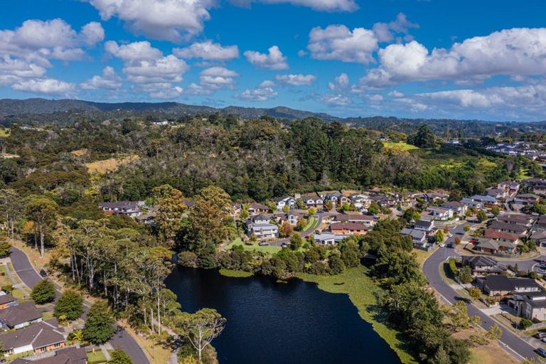 Photo of property in 4 Clapton Place, Henderson, Auckland, 0612