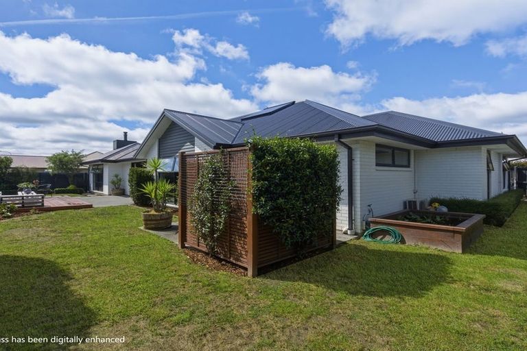 Photo of property in 48 Shadbolt Lane, Rolleston, 7614
