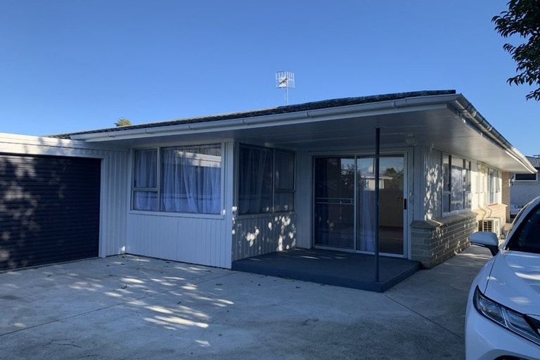 Photo of property in 3/12 Caxton Street, Onekawa, Napier, 4110