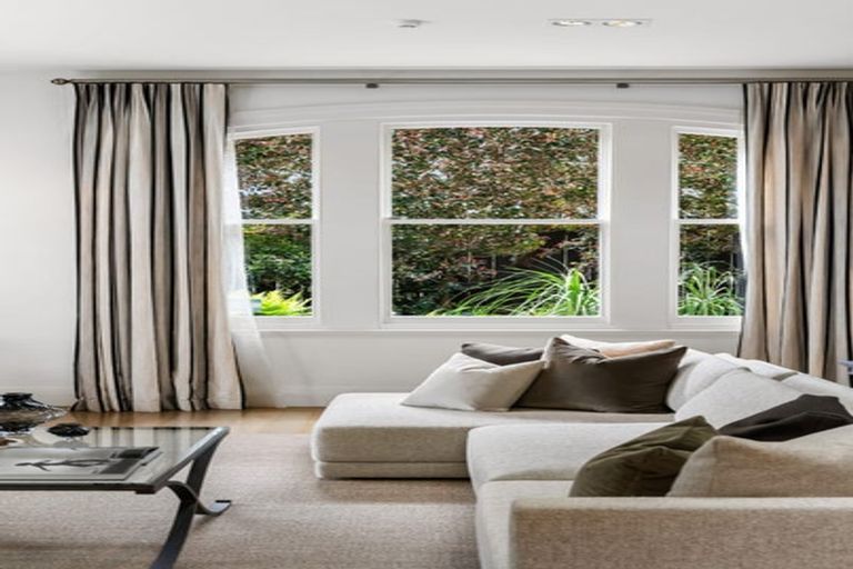 Photo of property in 19 Birdwood Crescent, Parnell, Auckland, 1052