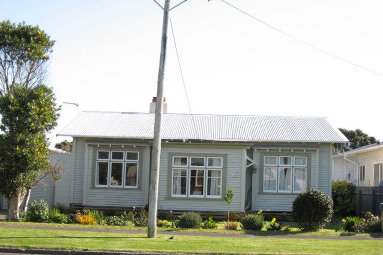 Photo of property in 30 Newton Street, Fitzroy, New Plymouth, 4312