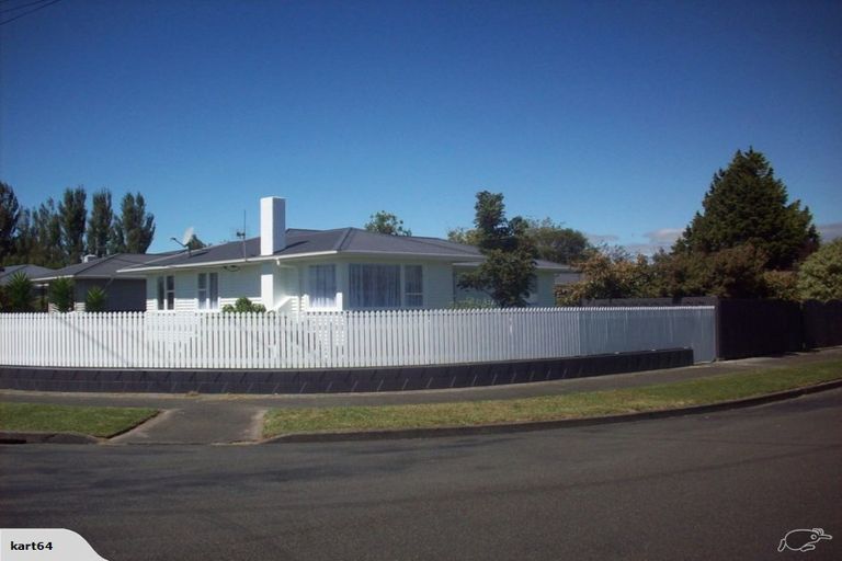 Photo of property in 75 Kettle Avenue, Awapuni, Palmerston North, 4412