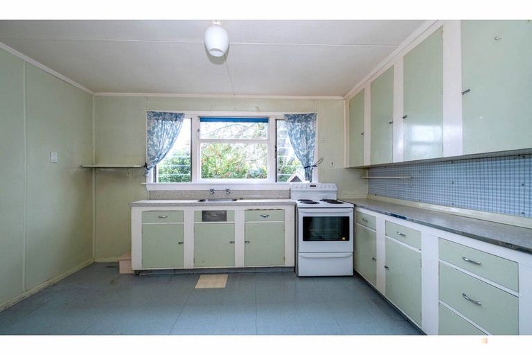 Photo of property in 5 Regent Street, Waimate, 7924