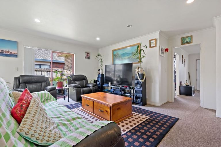 Photo of property in 5 Ettrick Lane, Papakura, 2110