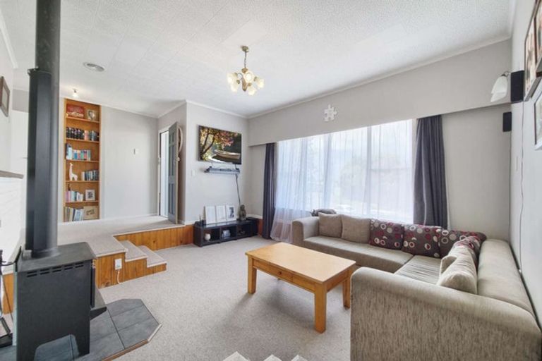 Photo of property in 75 Kea Street, Selwyn Heights, Rotorua, 3015