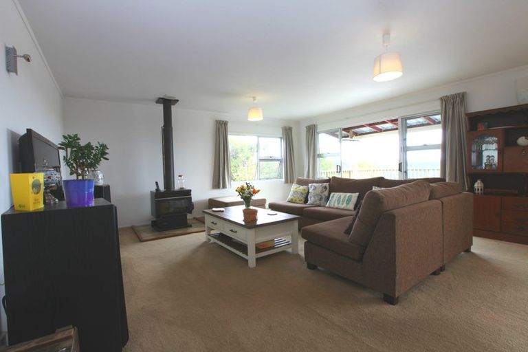 Photo of property in 6 Causeway Road, Haruru, 0204