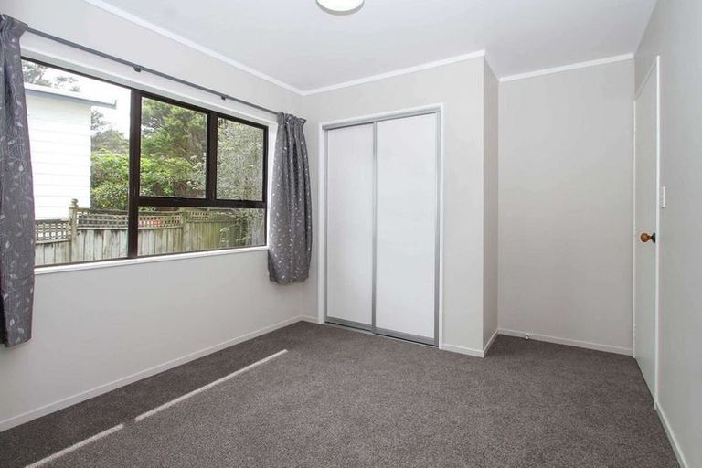 Photo of property in 2/332 Whangaparaoa Road, Stanmore Bay, Whangaparaoa, 0932