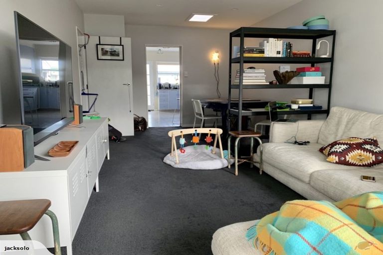 Photo of property in 62a Park Road, Miramar, Wellington, 6022