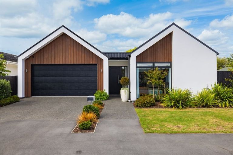 Photo of property in 28 Mcfaddens Road, St Albans, Christchurch, 8052