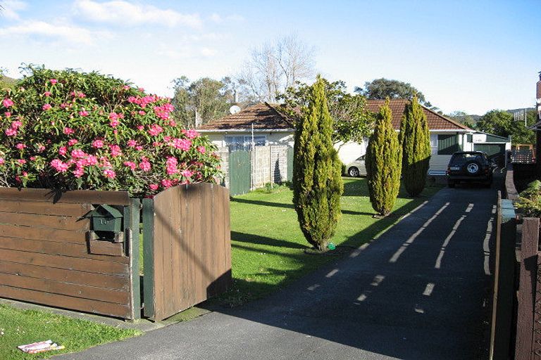 Photo of property in 10 Norfolk Street, Wainuiomata, Lower Hutt, 5014