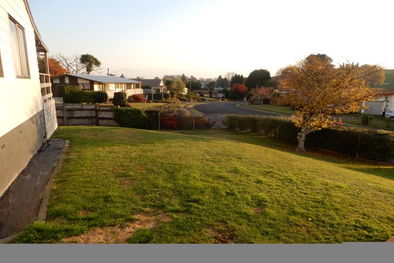 Photo of property in 2 Kitchener Place, Putaruru, 3411