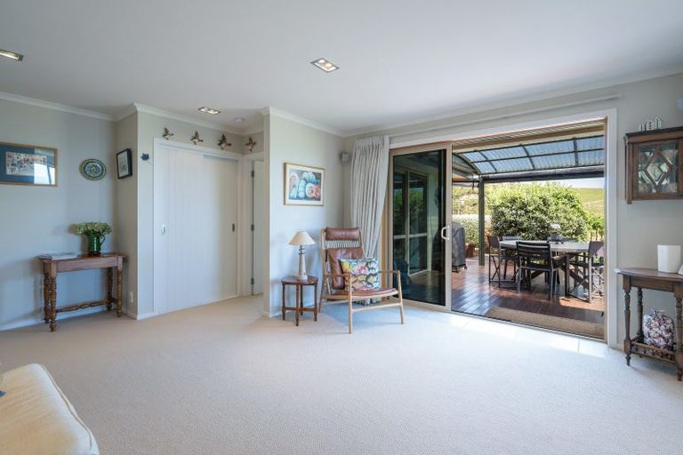Photo of property in 16 Springlea Heights, Atawhai, Nelson, 7010