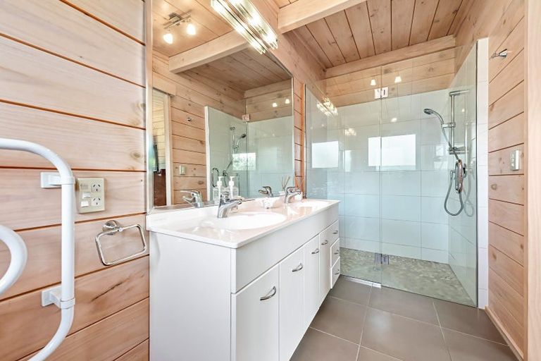 Photo of property in 9 Via Aroha, Waitarere Beach, Levin, 5510