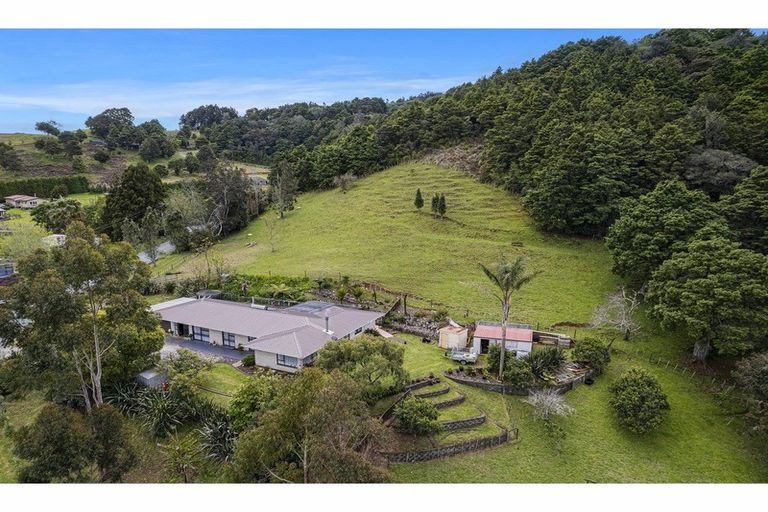 Photo of property in 38 Puketotara Road, Glenbervie, Whangarei, 0173